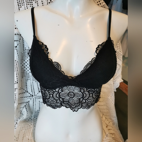 Miiyu Lace Bralette - Picture 5 of 7